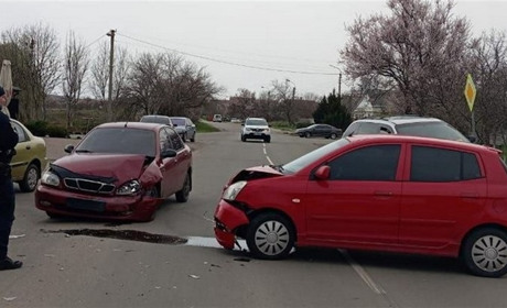 У Переяславі водій KIA не надав перевагу DAEWOO і спричинив ДТП: хроніка поліції