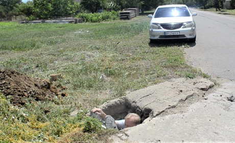 Один день з мером. Що шукав міський голова Біляївської громади у підземеллі села Мирного