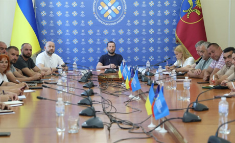 Громади Хмельниччини готують школи до нового навчального року: говорили і про безпеку