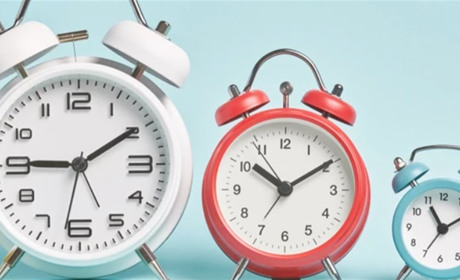 Епоха стрілочників: чи треба сьогодні переводити годинники?