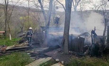 У селі Балико-Щучинка Ржищівської ОТГ протягом вихідних сталося дві пожежі