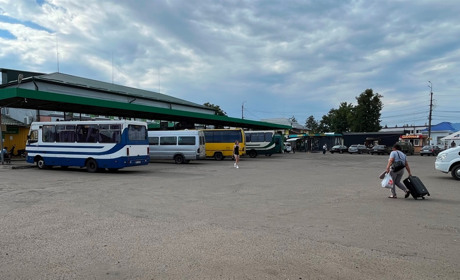 На території Сарненського автовокзалу будуватимуть парковку: що відомо