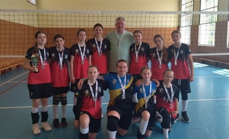 Волейболістки Старокостянтинівської ДЮСШ — чемпіонки Хмельницької області