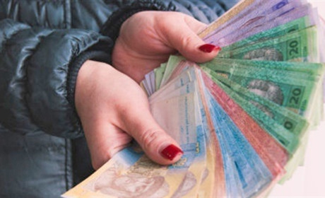 Обережно, шахраї! За що судитимуть ще одну мешканку Хмельниччини
