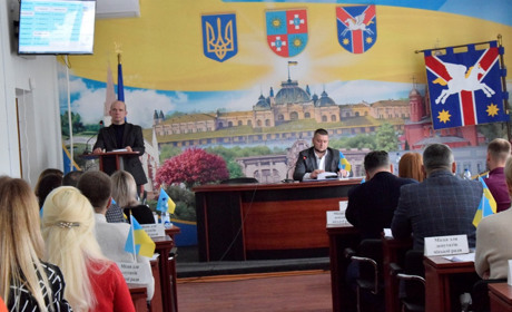 25 сесія міської ради: новий депутат і 31 важливе рішення для Жмеринської громади