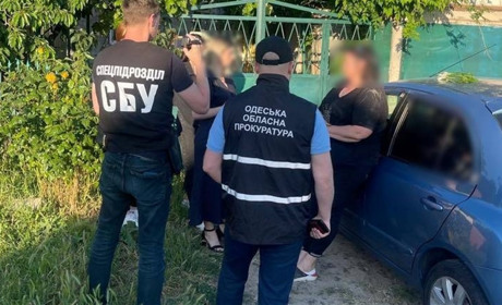 У Чорноморську підприємиця ошукала міськраду, поставила 28 тис зіпсованих консервів на 1,3 млн грн