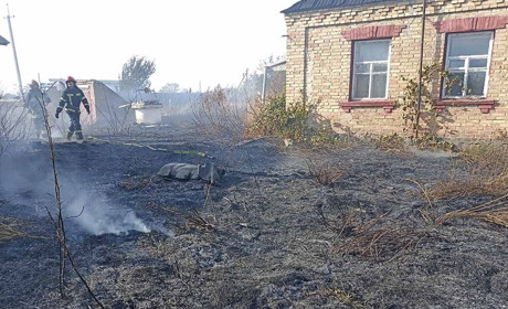 Повідомили, що горять будинки – виявилося, що ні: пожежі в Кагарлику