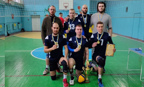 Команда волейболістів "Альта" – переможниця Кубку пам’яті голови ФСТ "Україна" Анатолія Черепні