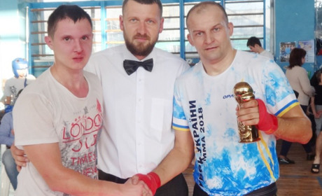 В активі покровських кікбоксерів 11 медалей