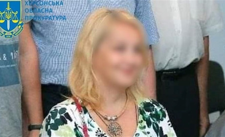 За співпрацю з ворогом судитимуть каховчанку: очолила відділ освіти при окупантах на Херсонщині