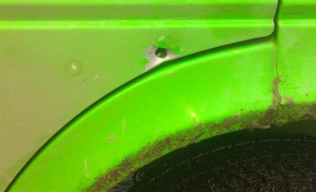 Ритуальний автобус потрапив під обстріл у Волноваському районі