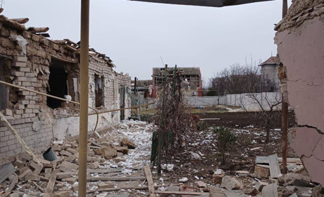 Загарбники масовано обстріляли Херсон: є поранені, одній з постраждалих відірвало руку