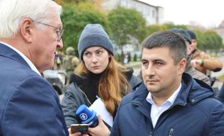 Під час візиту в Україну Президент Німеччини першочергово відвідав Корюківку