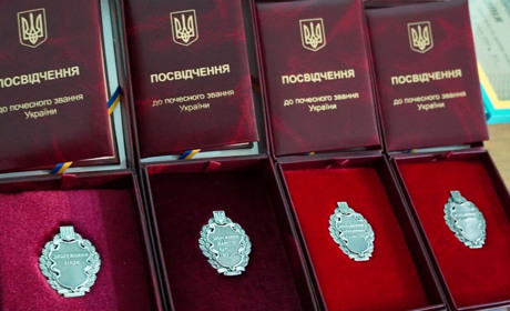 Двоє шосткинців отримали почесні звання «Заслужений донор України»