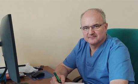 Понад 20 років роботи: лікар-хірург із Сарн став лауреатом премії імені Євгена Борового
