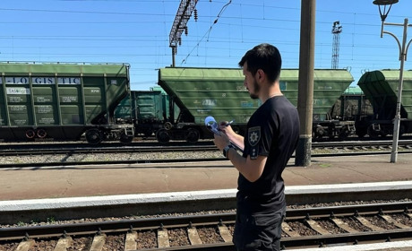 В Одесі чоловік отримав удар струмом на даху вагона: поліція з’ясовує обставини