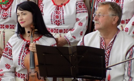 Народний аматорський хор «Галичина» відкрив сесію Чортківської районної ради сьомого скликання