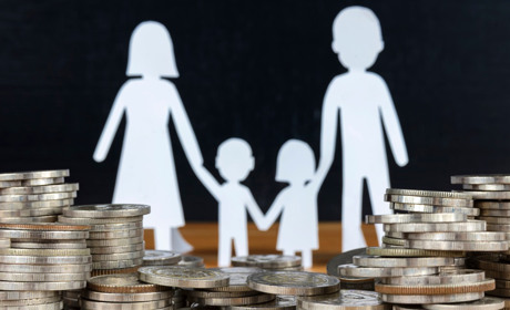 В Україні підвищили «дитячі» виплати: що змінилося