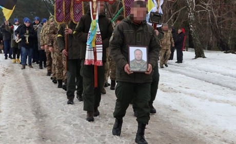 Інсульт дорогою в частину – Заболоття попрощалось з захисником