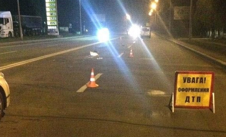 У Рівному під колеса автомобіля потрапив житель Сарненщини