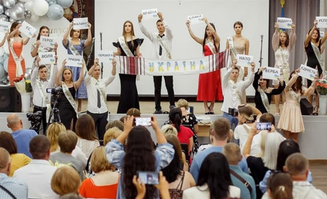 Випускний вечір в Барській школі №3: фото