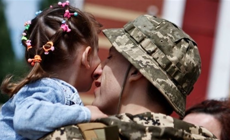 Для дітей зниклих безвісти та полонених спростили реєстрацію місця проживання