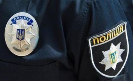 Правоохоронці Херсонщини розшукують підозрюваних у вбивстві двох чоловіків. Оприлюднили фото