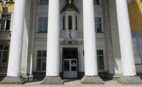 Окупанти в Криму крадуть майно української православної церкви
