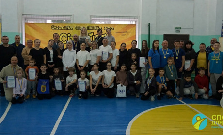 Сімейний азарт і спортивні пригоди: у Сарнах провели «Сімейні перегони»