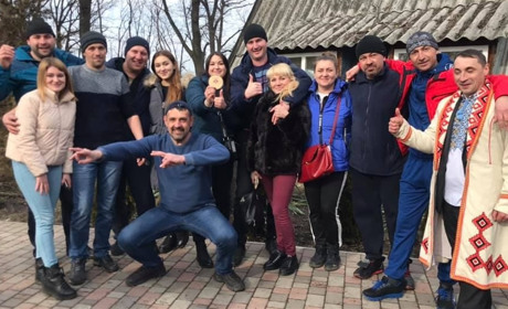 Як у "Лісовій казці"  млинцями частували та розвагами забавляли