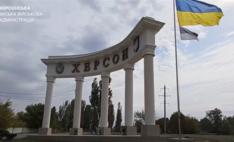 Через обстріли у Херсоні пошкоджено лінії електромереж: де немає світла і коли буде