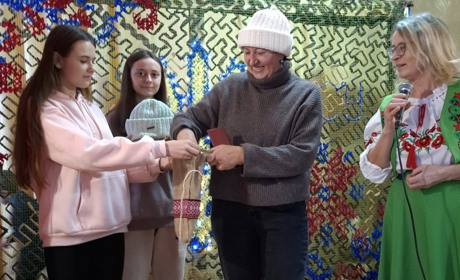 У селі на Глухівщині ярмаркували для ЗСУ: зібрали 9000 гривень