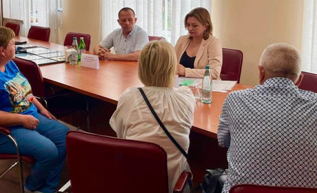 У Старокостянтинові представниця Омбудсмана провела особистий прийом громадян