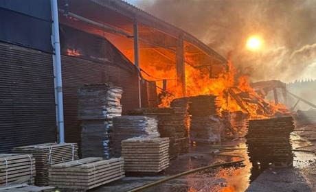 Обстріл Чернігівщини: поранені люди та пошкоджена інфраструктура