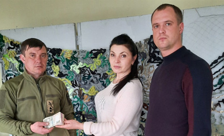 Під час акції "Музика проти війни" у Гадячі зібрали майже 1000$ на підтримку ЗСУ і ТРО (відео)