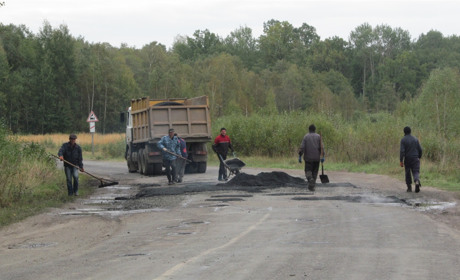 Уп'ятеро менше від запланованого: які дороги ремонтуватимуть у Вараші і у Володимирецькому районі