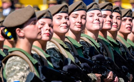 Жінкам на військовий облік? Так, це правда. Розповідаємо, що варто знати херсонкам
