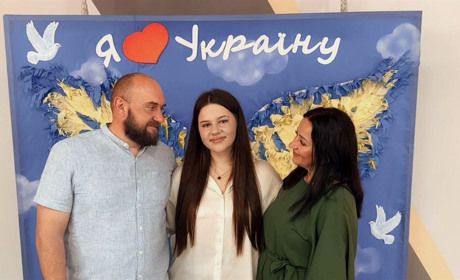 «Діти війни Сумщини»: як 17-річна глухівчанка Поліна Новикова творить історію під час війни