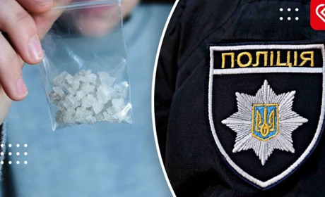 У Сатанівській громаді затримали чоловіка з підозрілою речовиною