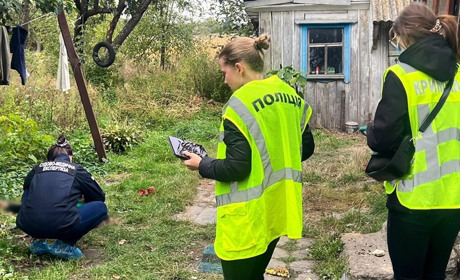 Подружжя позбавили батьківських прав: нові подробиці вбивства чоловіком дружини та доньки