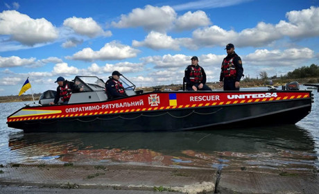 Зроблено в Одесі: рятувальники Одещини отримали катер, який сконструювало місцеве підприємство