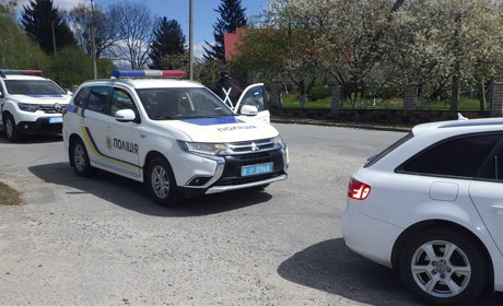 П'яний водій у Звягелі намагався відкупитися від поліцейських за 1200 доларів