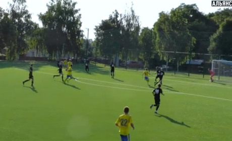 Після перемоги над ФК "Альянс" ФК "Аграрник-Авангард" разом з трьома командами на другому місці