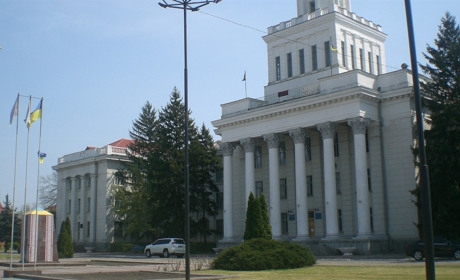 Хвороблива реакція влади