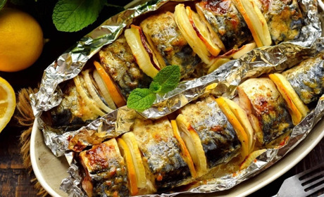 Рецепт дня: скумбрія, запечена в фользі