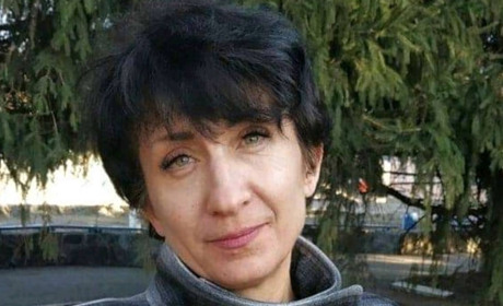 У 45-річної сватівчанки Олени Найдьонової стався рецидив пухлини. Рідні збирають гроші на лікування