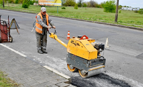 Комунальне підприємство Нікополя «Міськавтодор-1» шукає працівників: які вакансії та що гарантується
