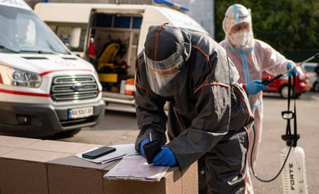 2 смерті і 105 інфікованих