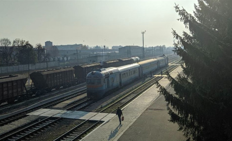У квітні відновлює рух другий приміський потяг «Сватове-Куп’янськ», який скасували у лютому: графік