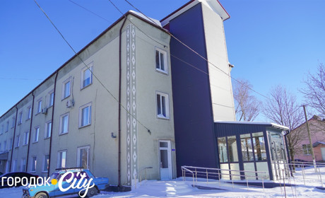 У хірургічному корпусі лікарні встановлено ліфт. Скільки на це коштів виділили депутати